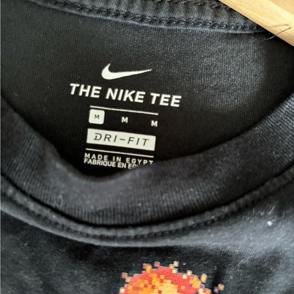 Nike Shirt Boys Black DriFit Kids Lebron James Youth Short Sleeve - Picture 3 of 4